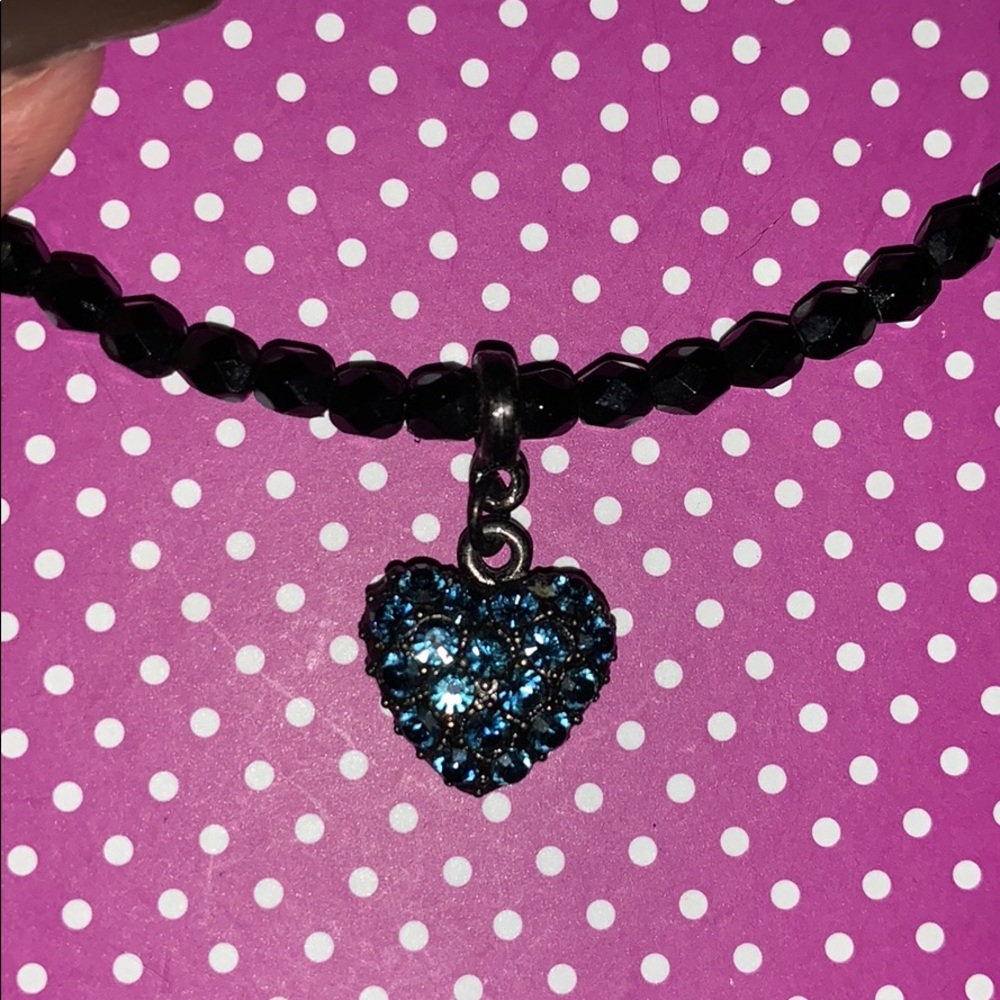 Retro beaded choker